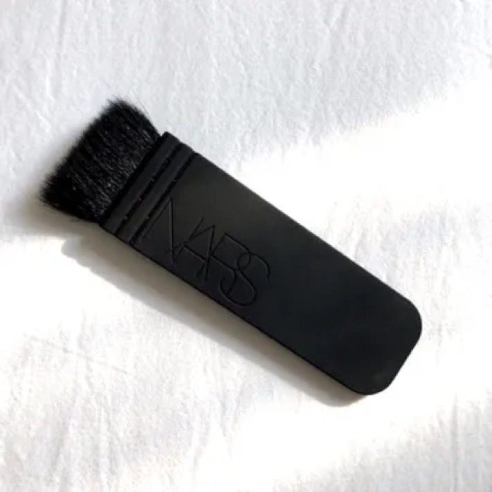 🆕 NARS Ita Kabuki Brush